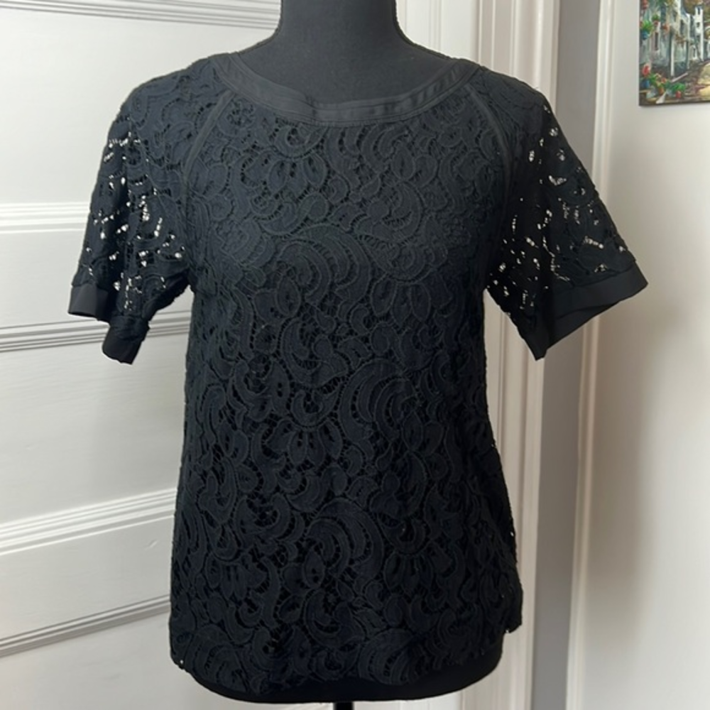 BANANA REPUBLIC WOMENS‎ BLACK LACE TOP SIZE S